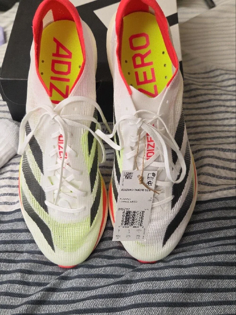 adidas Adizero Takumi Sen 10 W - White and Black